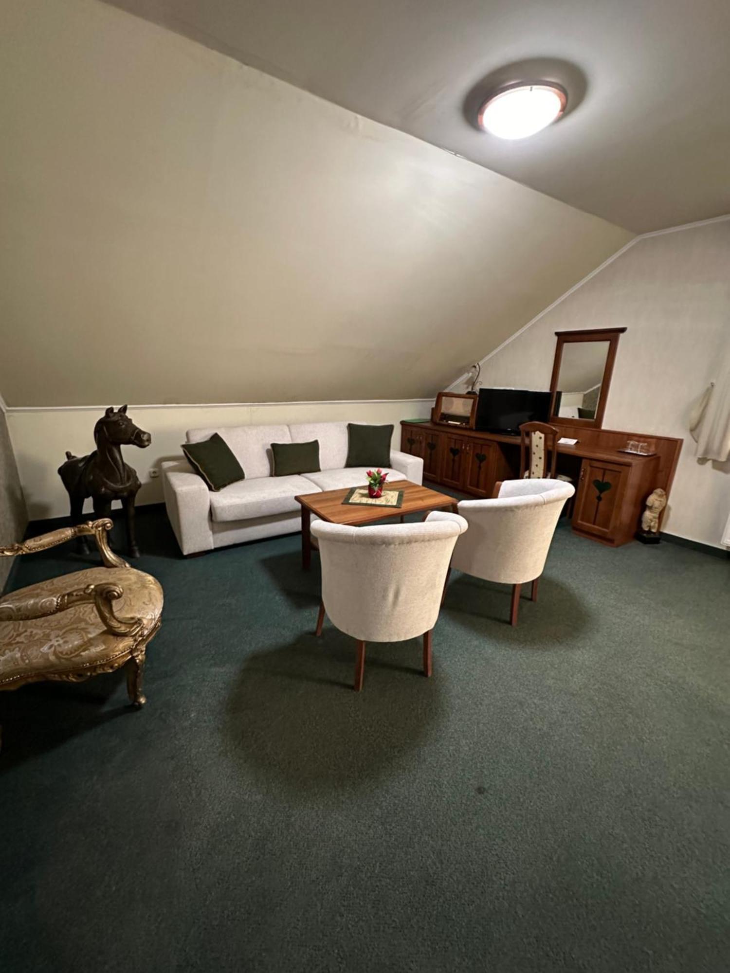 Bed and Breakfast Kigyosi Csarda & Panzio à Fulopszallas Extérieur photo